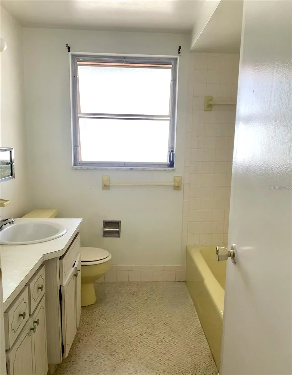 8024 JASMINE BOULEVARD Port Richey, FL 34668