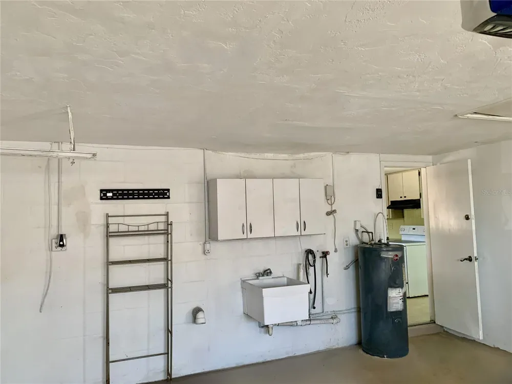 8024 JASMINE BOULEVARD Port Richey, FL 34668