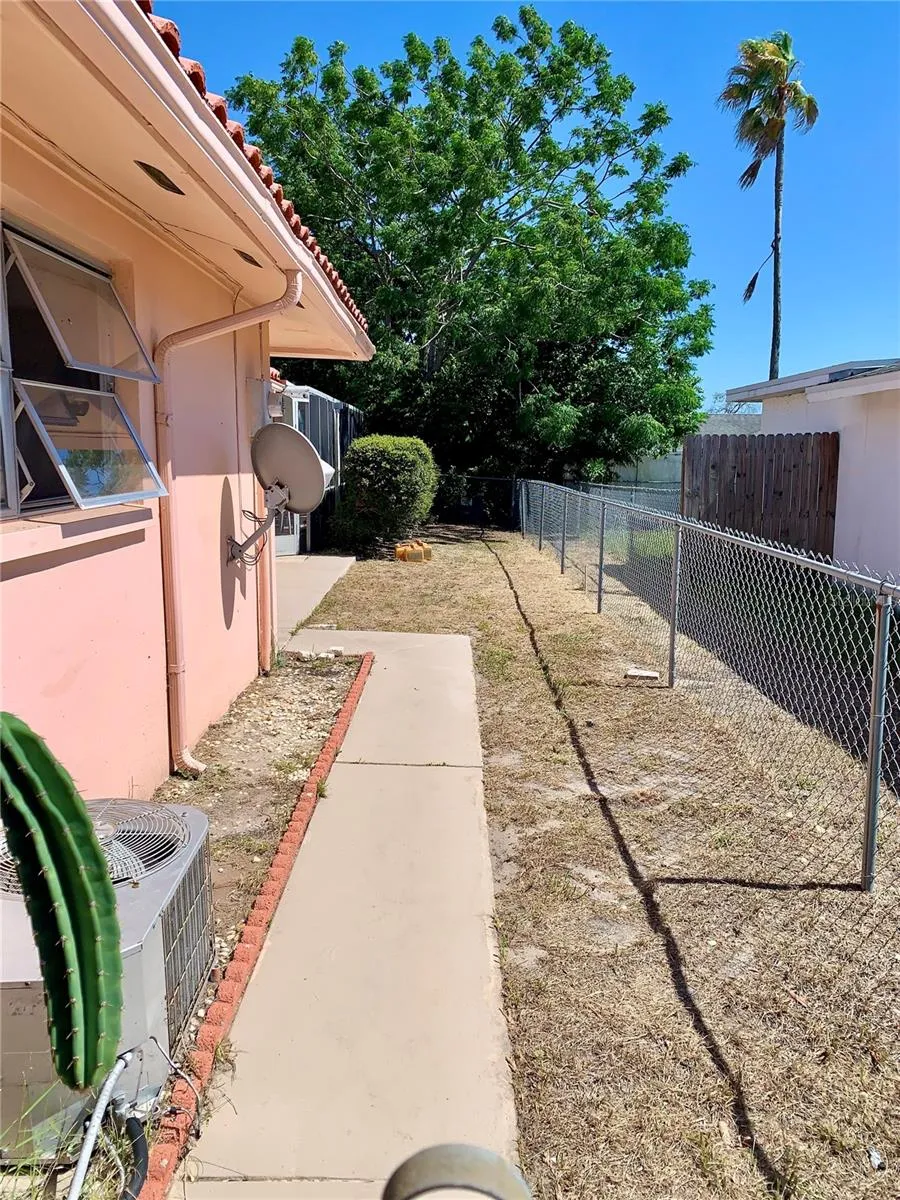 8024 JASMINE BOULEVARD Port Richey, FL 34668