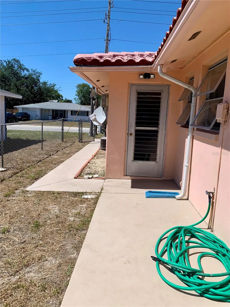 8024 JASMINE BOULEVARD Port Richey, FL 34668