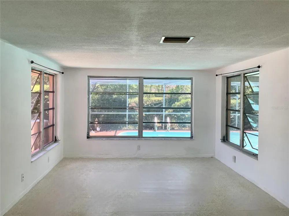 8024 JASMINE BOULEVARD Port Richey, FL 34668