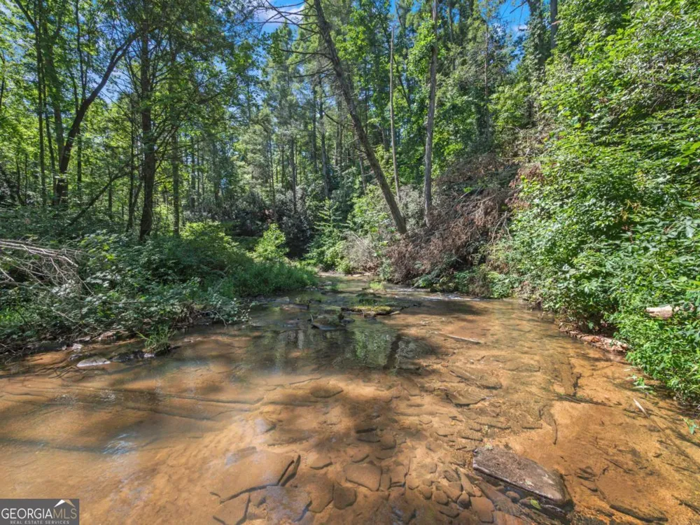 5082 Highway 197 N Clarkesville, GA 30523