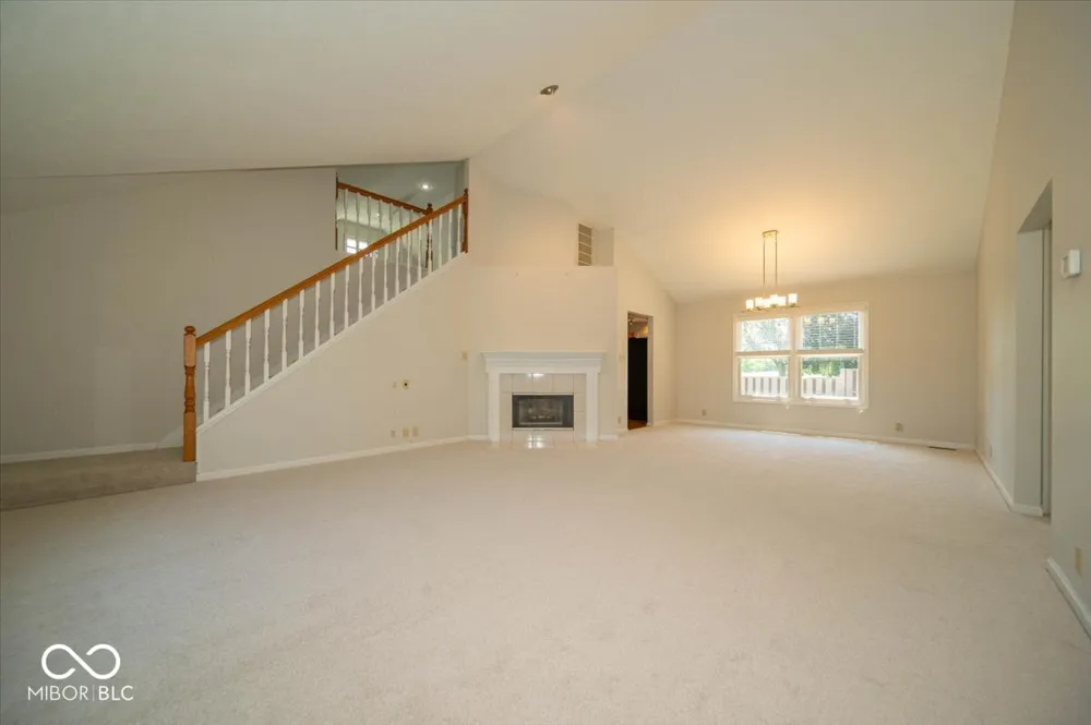 6601 W Talamore Court Yorktown, IN 47396