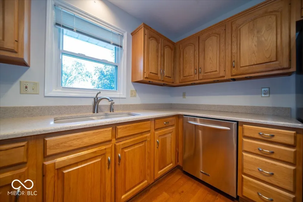 6601 W Talamore Court Yorktown, IN 47396