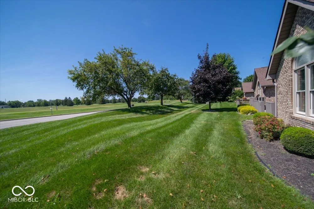 6601 W Talamore Court Yorktown, IN 47396