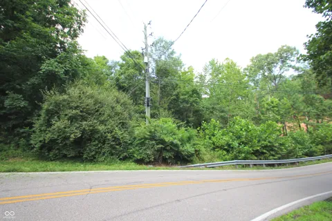 01 Sweetwater Drive