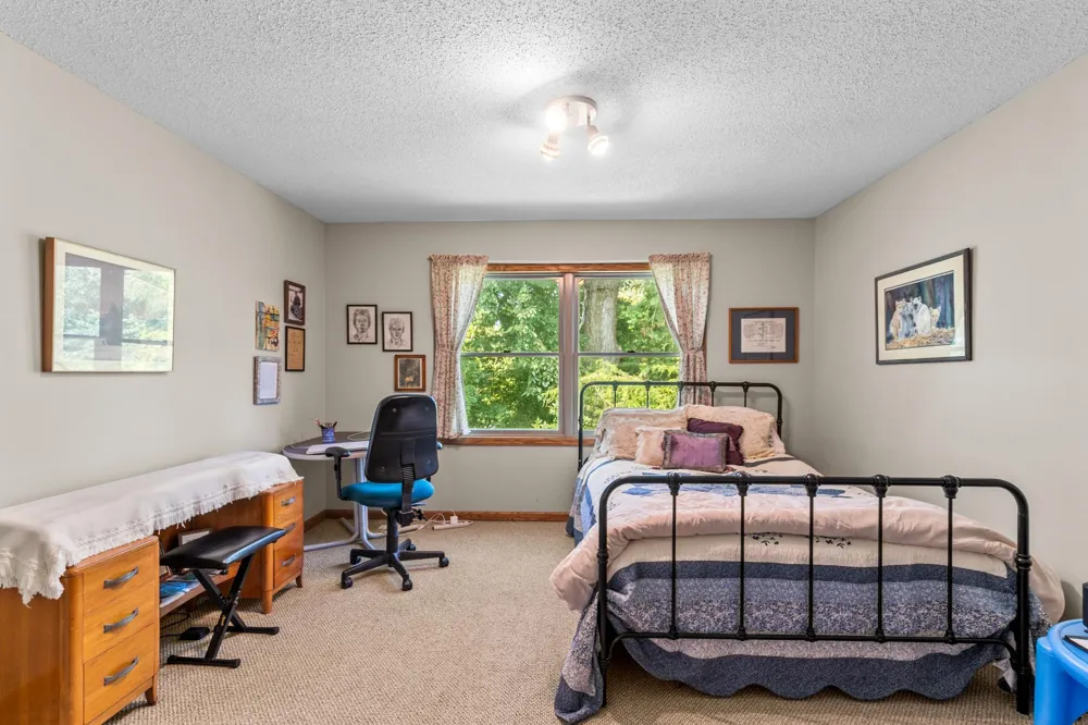 10968 Kirby Boulevard Chisago City, MN 55013