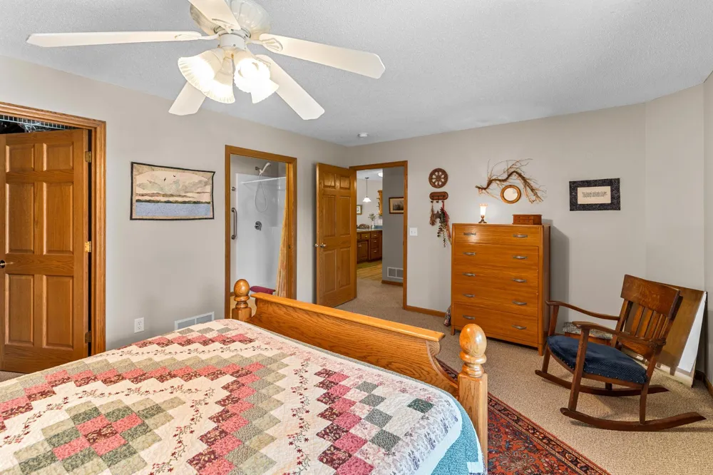 10968 Kirby Boulevard Chisago City, MN 55013