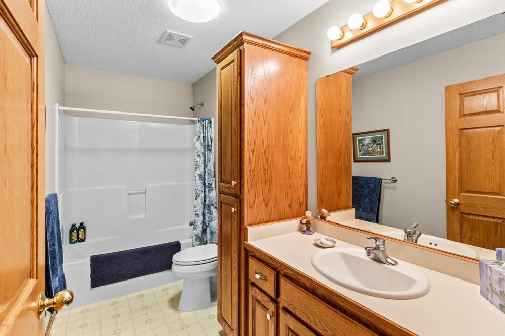 10968 Kirby Boulevard Chisago City, MN 55013
