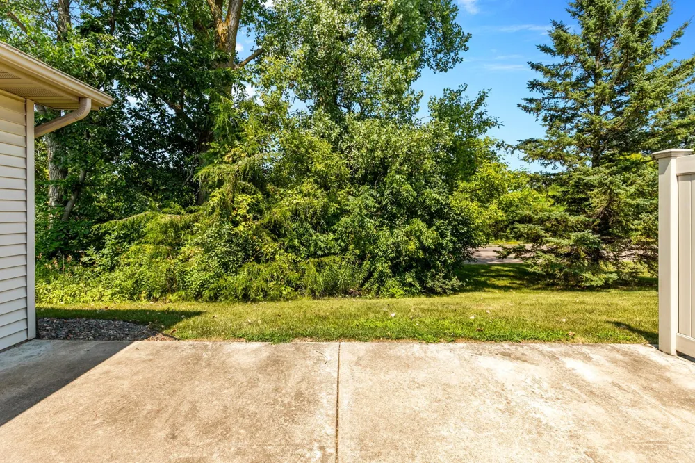 10968 Kirby Boulevard Chisago City, MN 55013