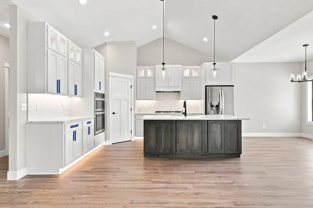 529 Chapman Hills Ct Hudson, WI 54016