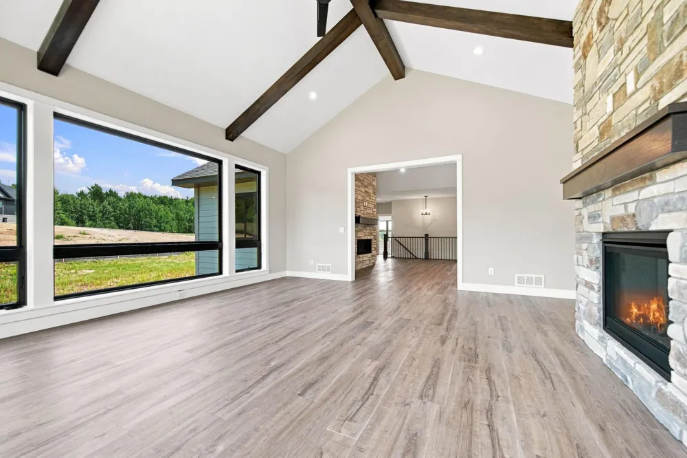 529 Chapman Hills Ct Hudson, WI 54016