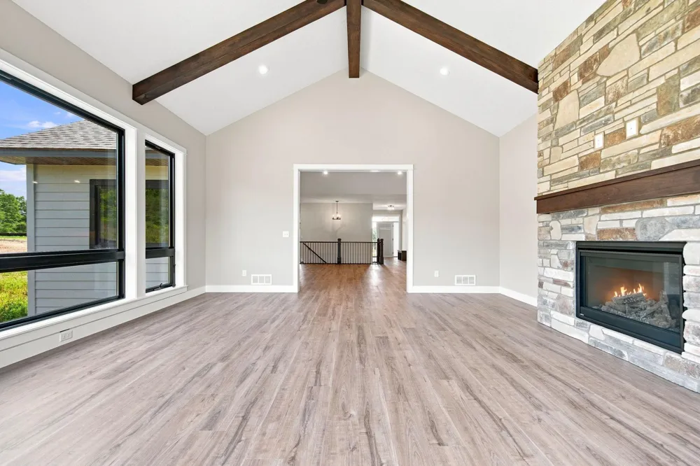 529 Chapman Hills Ct Hudson, WI 54016