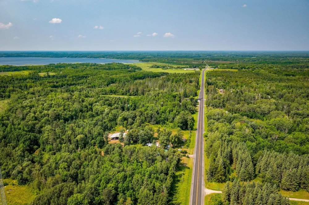 1723 Scenic Highway NE Pennington, MN 56663