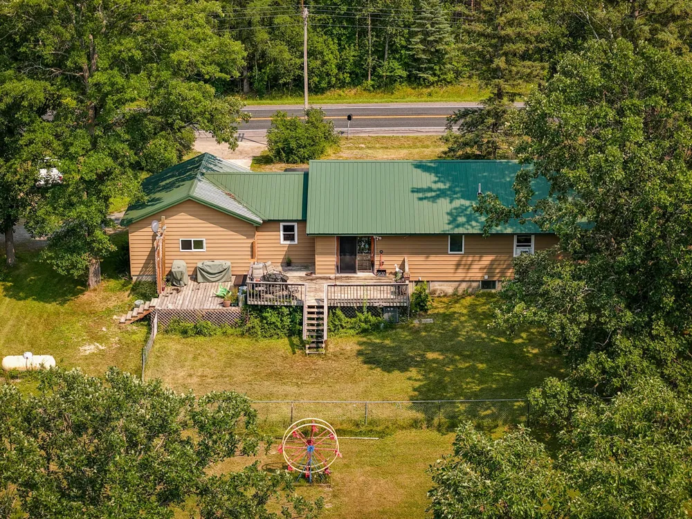 1723 Scenic Highway NE Pennington, MN 56663