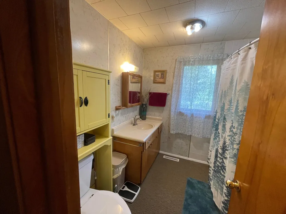 1723 Scenic Highway NE Pennington, MN 56663