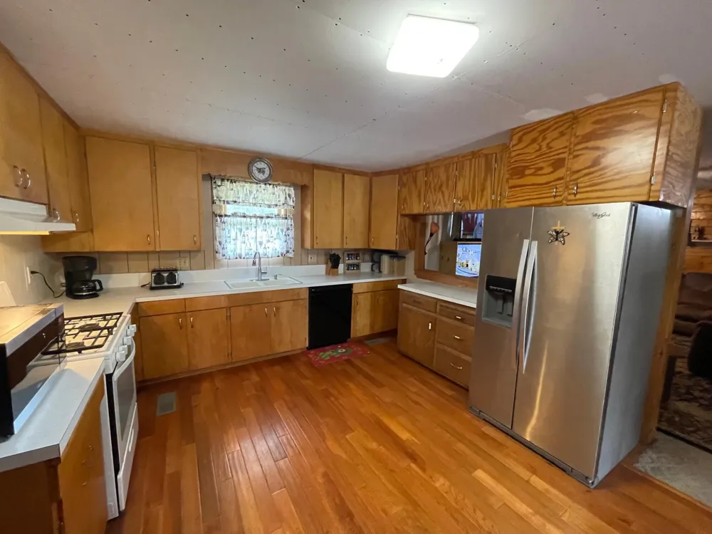 1723 Scenic Highway NE Pennington, MN 56663