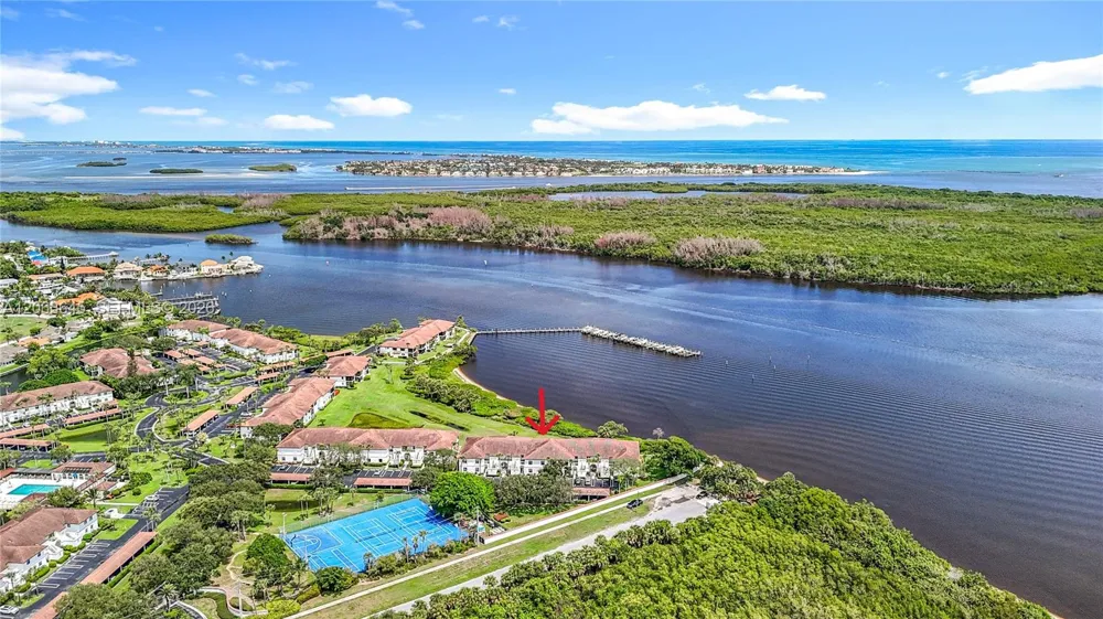 6082 SE Landing Way #11 Stuart, FL 34997