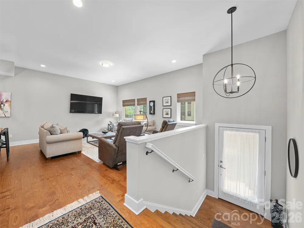 35 Macallan Lane Asheville, NC 28805