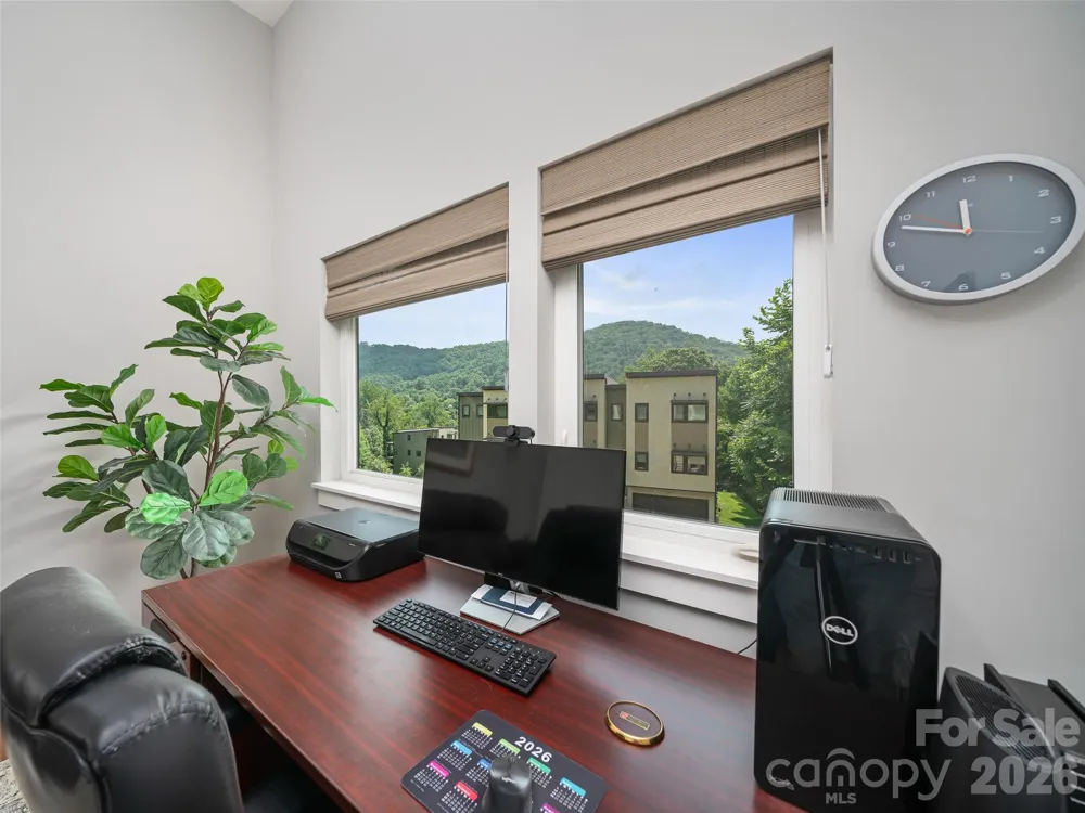 35 Macallan Lane Asheville, NC 28805