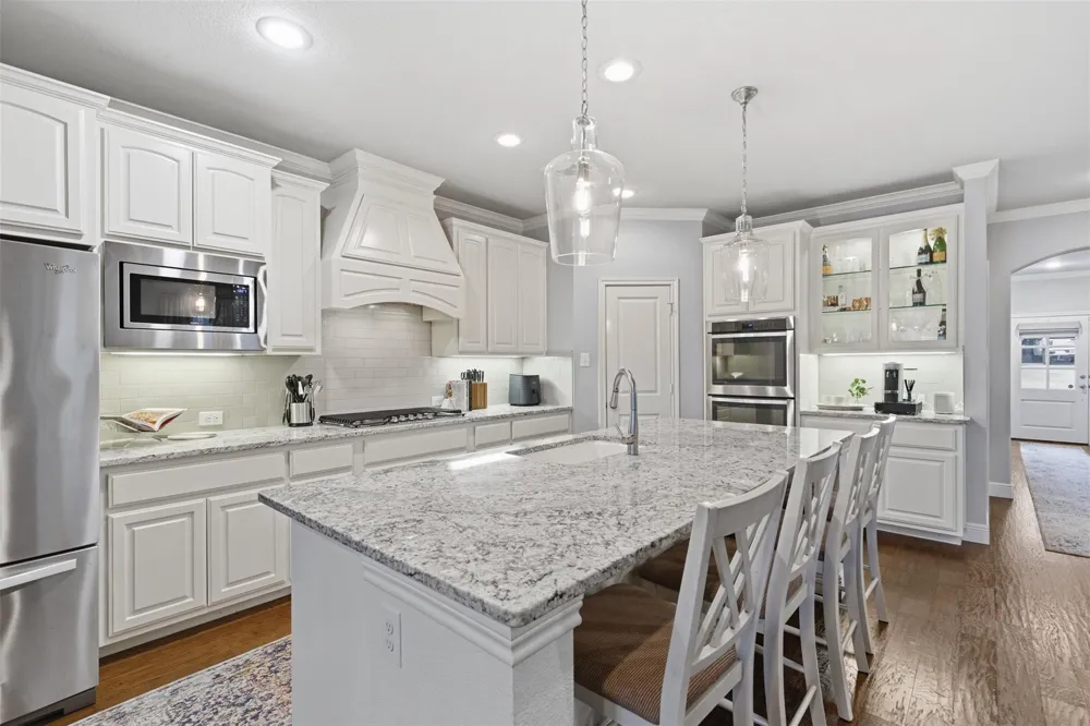 318 Blue Stem Lane Aledo, TX 76008