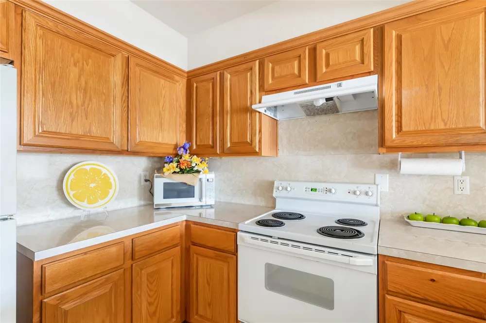 2803 Kings Crossing Drive #209 Kingwood, TX 77345