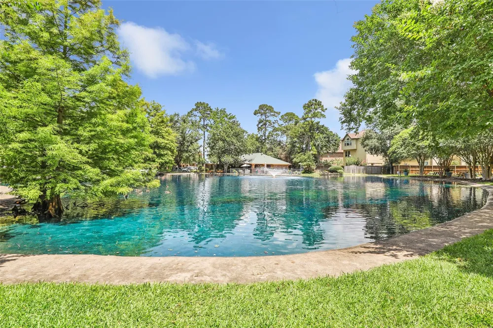 2803 Kings Crossing Drive #209 Kingwood, TX 77345