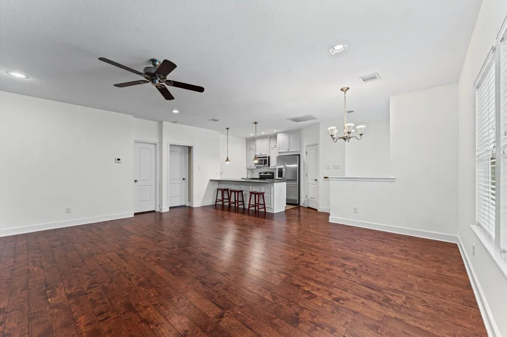 254 Lenox Street Houston, TX 77011