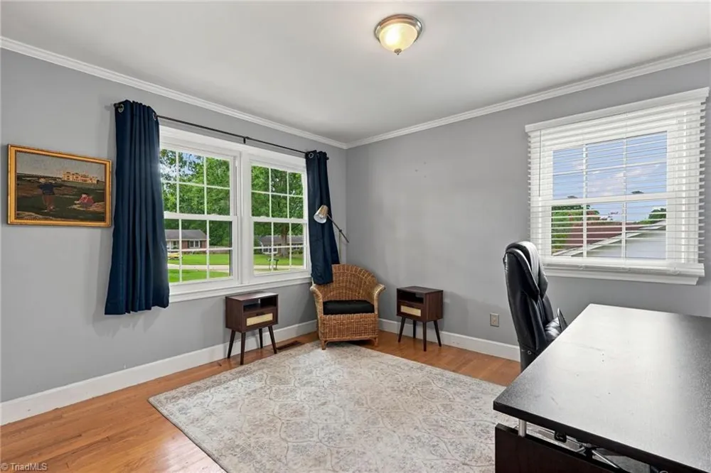 145 W Lake Road Eden, NC 27288