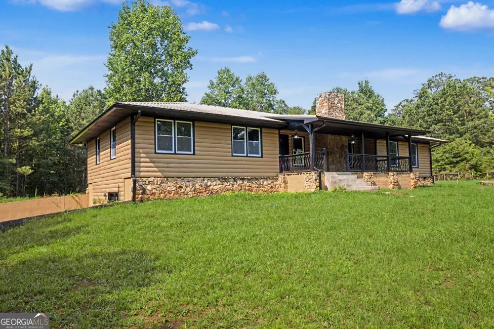 385 Duncan RD Carrollton, GA 30116