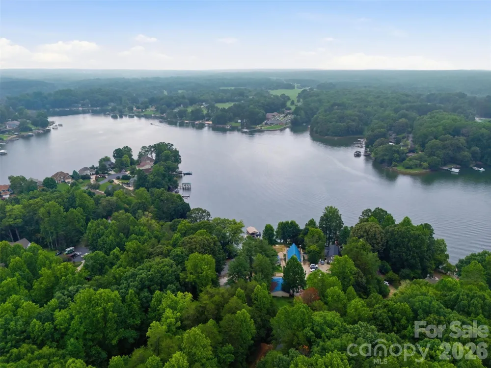 7016 Hyde Street Sherrills Ford, NC 28673