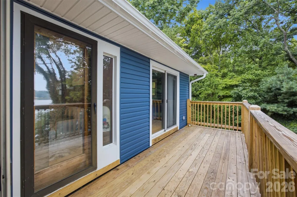 7016 Hyde Street Sherrills Ford, NC 28673