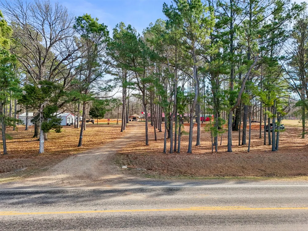 7766 State Highway 78 Ravenna, TX 75476