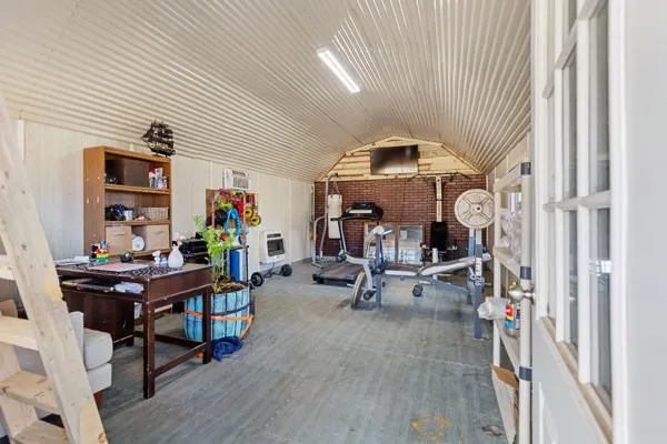 7766 State Highway 78 Ravenna, TX 75476