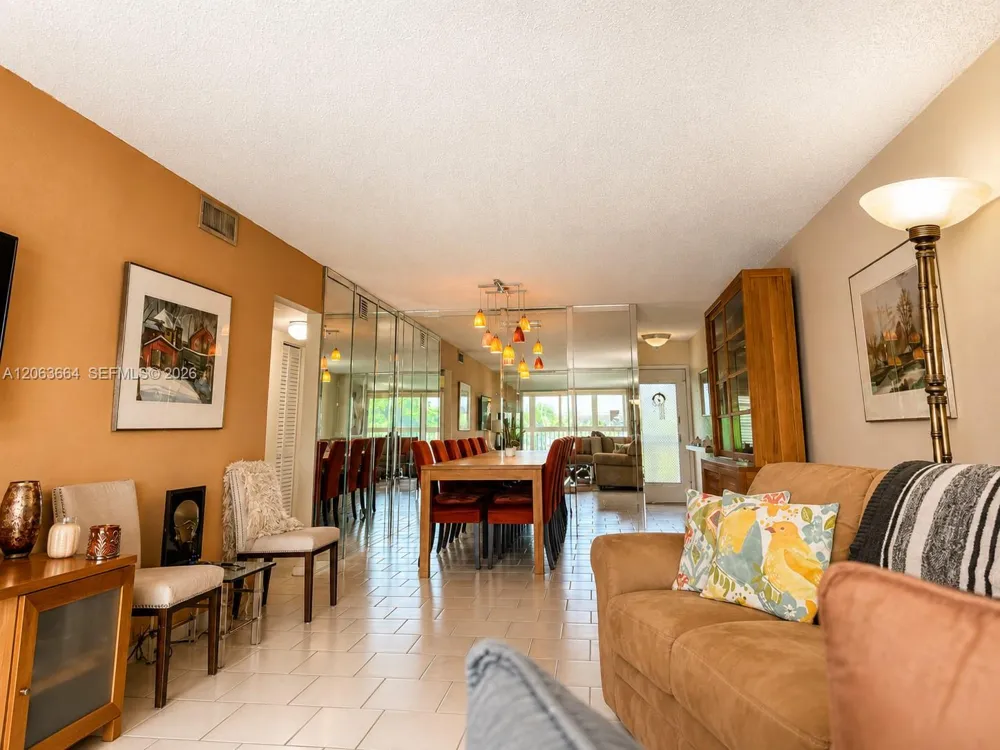 2504 Antigua Ter #F4 Coconut Creek, FL 33066