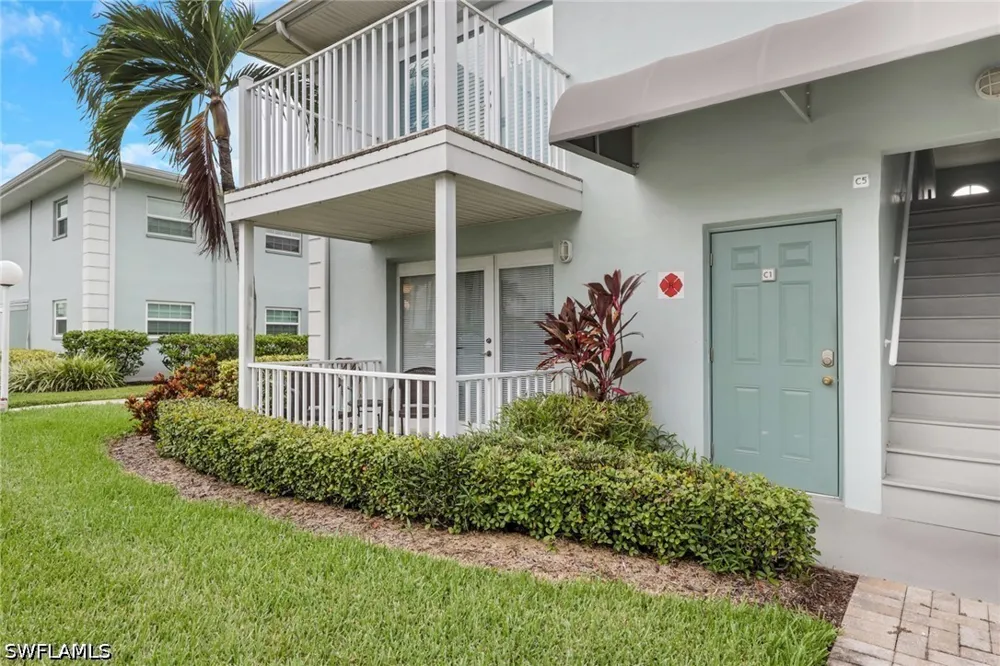 Key Drive #1 North Fort Myers, FL 33903