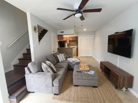 2100 Wilcrest Drive #119