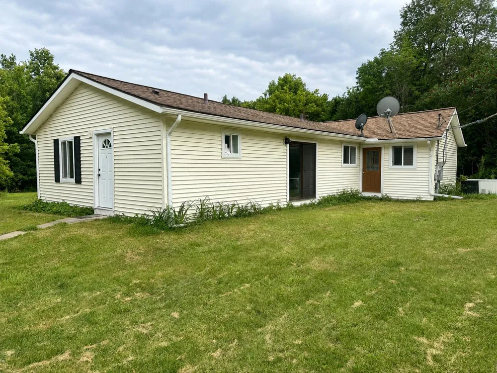 1700 Shipman Road Oxford, MI 48371