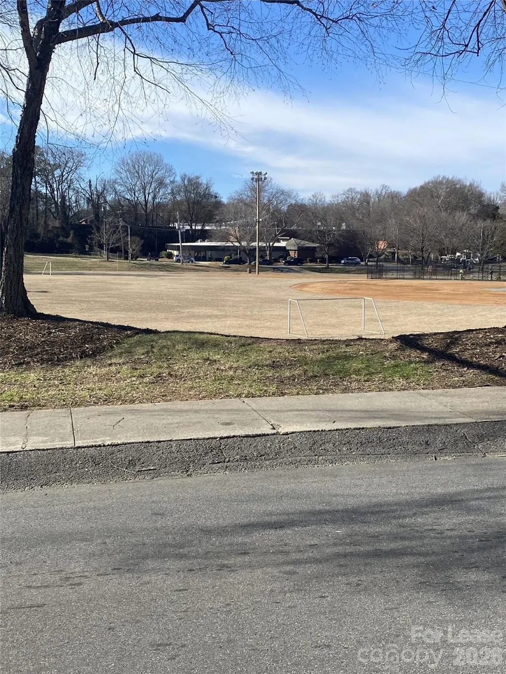 808 Weldon Street Gastonia, NC 28052