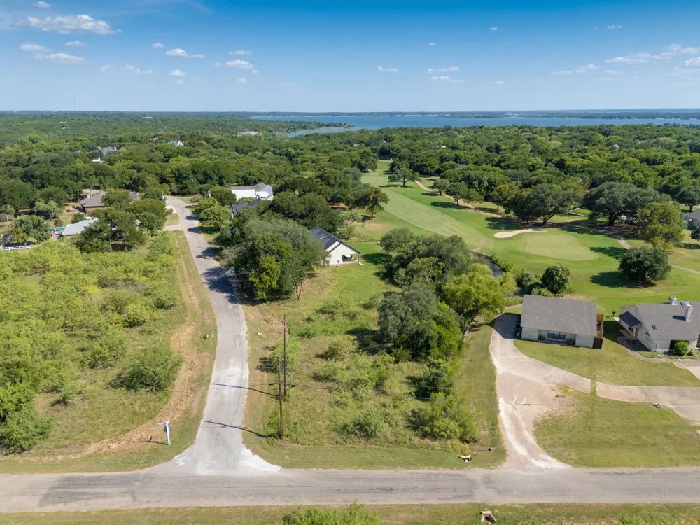17092 Faircrest Drive Whitney, TX 76692