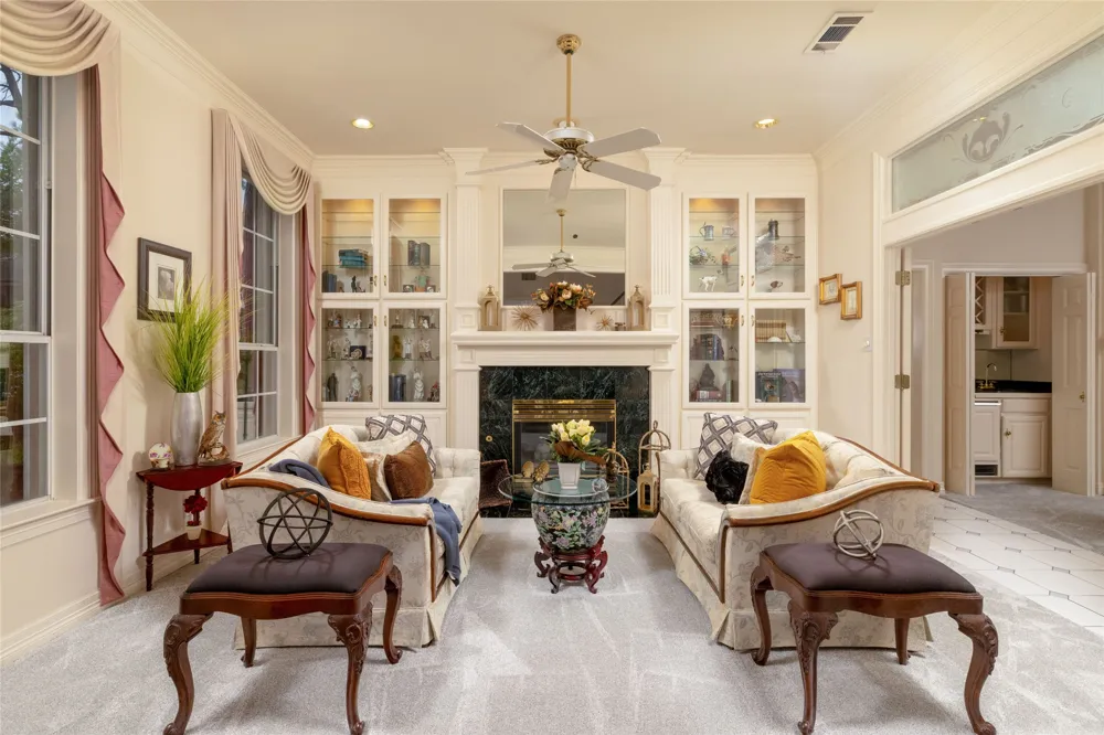 4106 Trail Bend Court Colleyville, TX 76034
