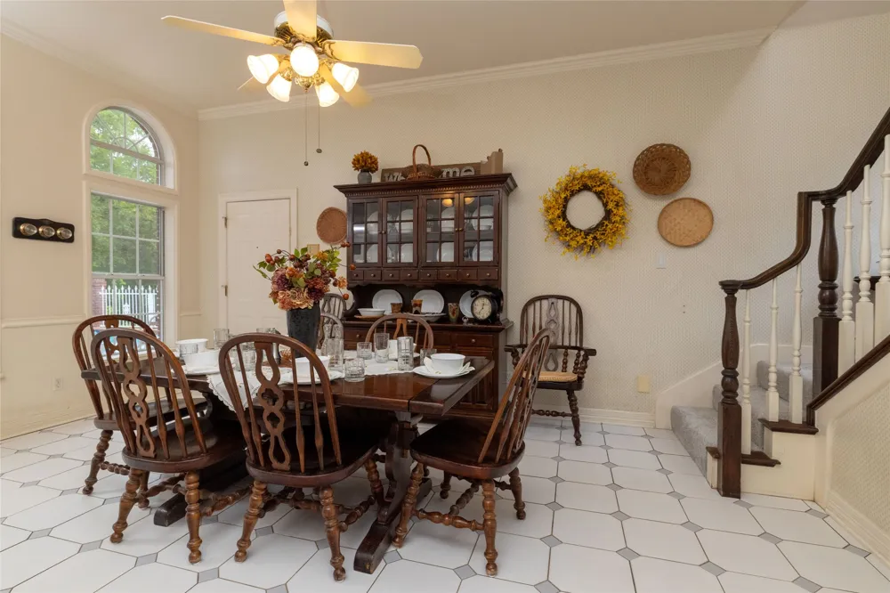 4106 Trail Bend Court Colleyville, TX 76034
