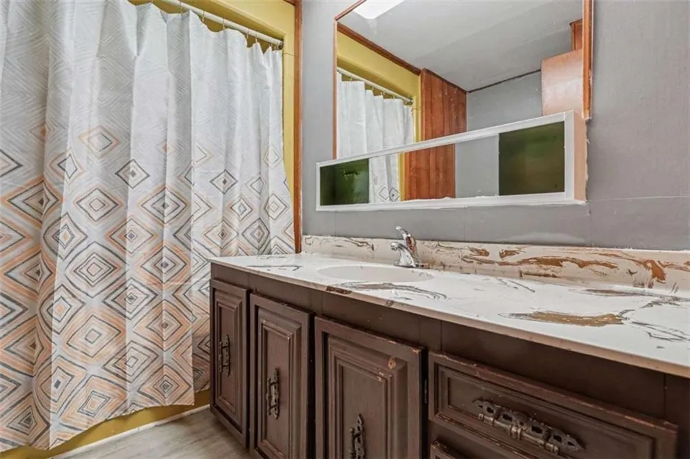 45 E James Circle E Hampton, GA 30228