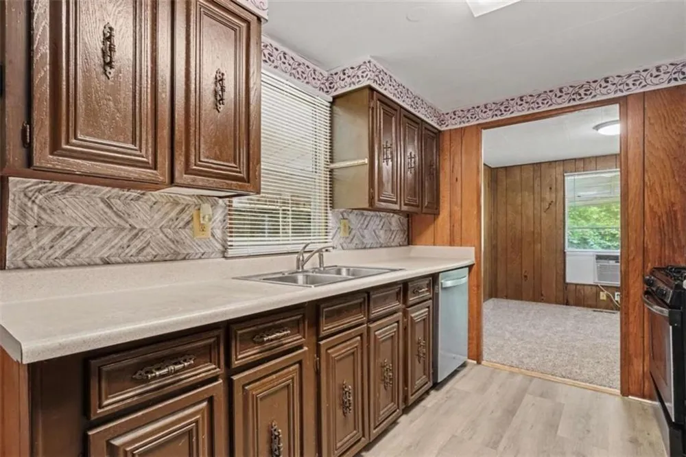 45 E James Circle E Hampton, GA 30228