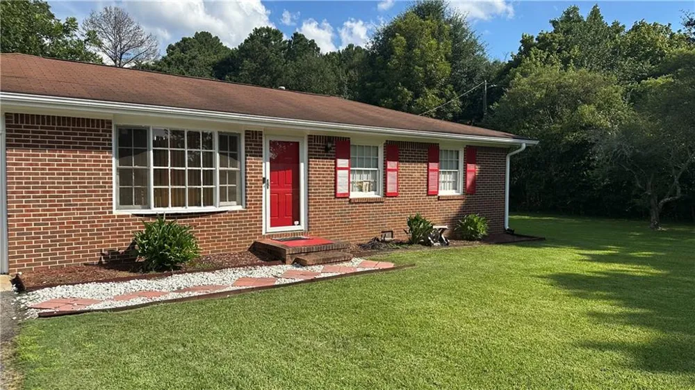 2323 Locust Grove Road Griffin, GA 30223