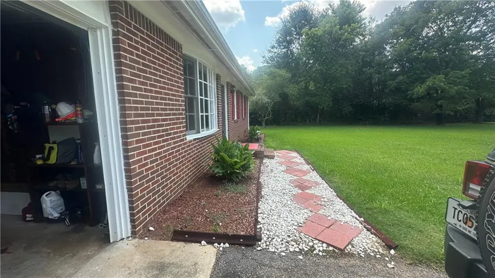 2323 Locust Grove Road Griffin, GA 30223