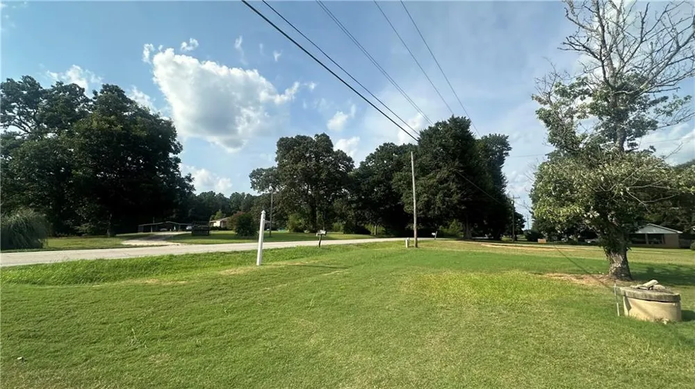 2323 Locust Grove Road Griffin, GA 30223