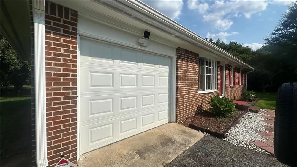 2323 Locust Grove Road Griffin, GA 30223