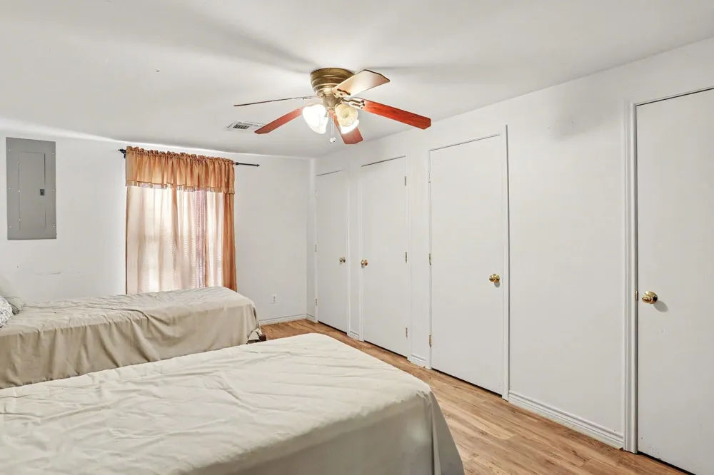 7740 Us Highway 77 Schulenburg, TX 78956