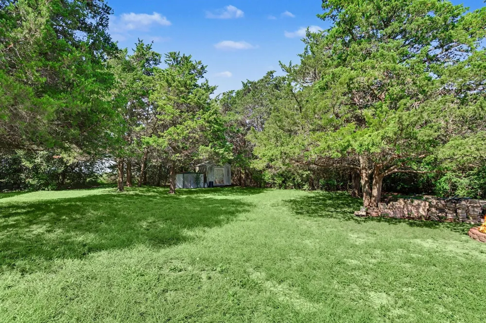 7740 Us Highway 77 Schulenburg, TX 78956